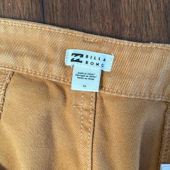 Billabong Women’s Mustard Cargo Pants - Picture 5 of 5